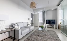 Apartment, Sleepwell, Tikkurila With Private Sauna, 70M2 1-7 Pers